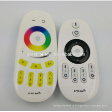 Controlador do diodo emissor de luz do RGB do toque de 2.4G RF conduziu o controlador do diodo emissor de luz da temperatura do redutor